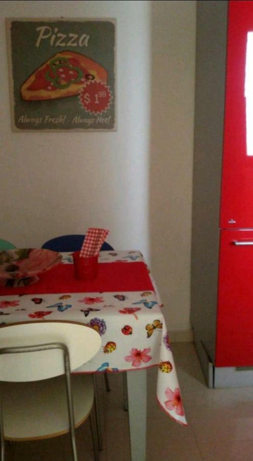 "La Casa Di Mariagrazia" Rooms Con Cucina Condivisa E Terrazza Sammichele Di Bari Exterior foto