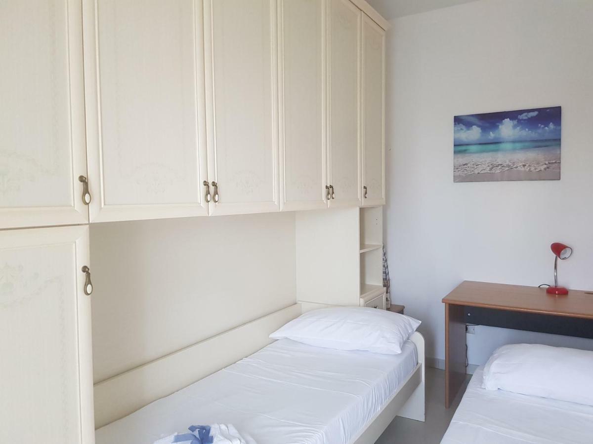 "La Casa Di Mariagrazia" Rooms Con Cucina Condivisa E Terrazza Sammichele Di Bari Exterior foto